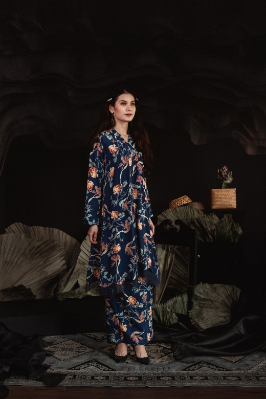 Embun Long Kebarung - Navyblue